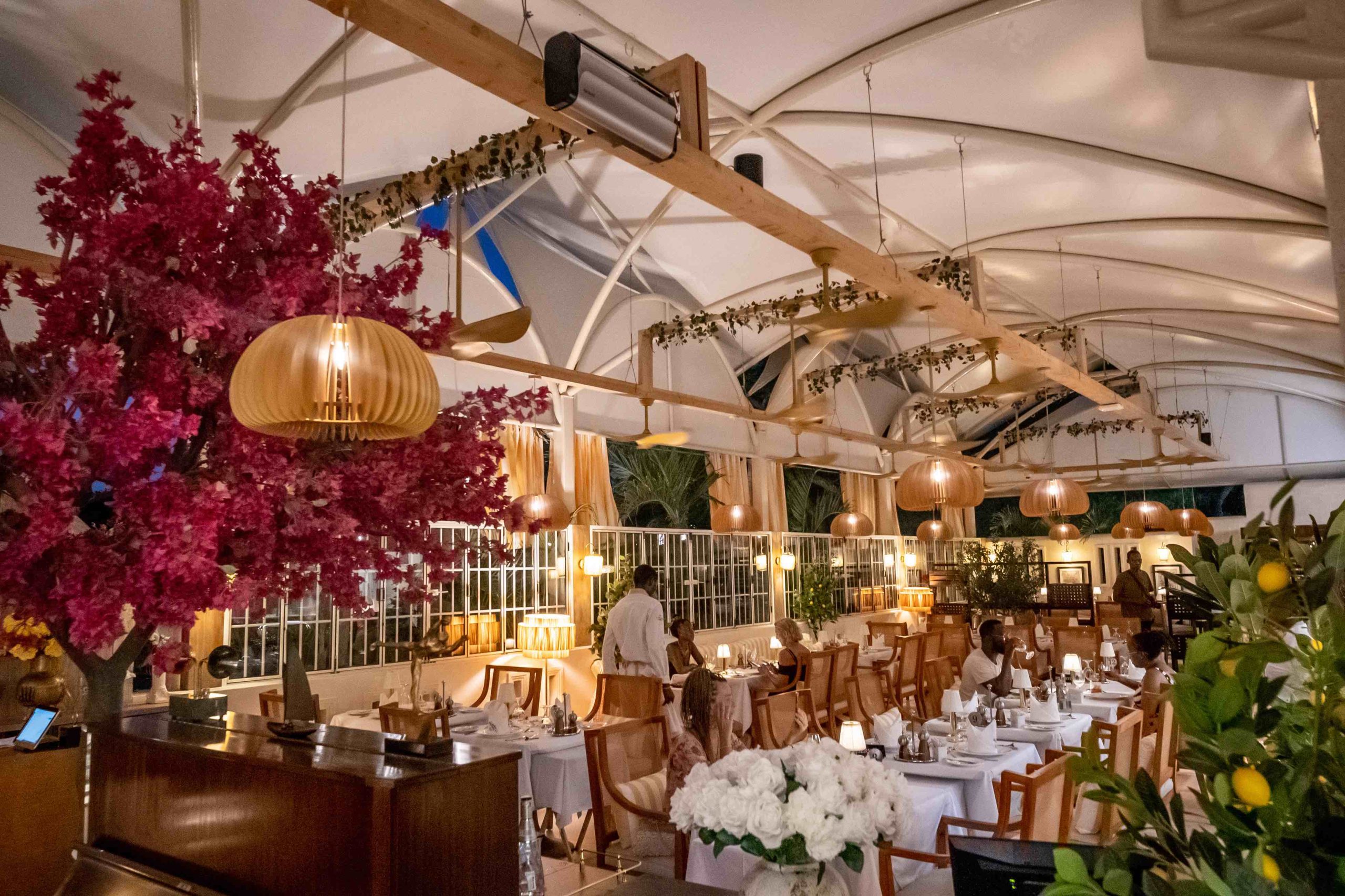 Sophisticated interior of La Terrasse Diani piano bar with live music ambiance